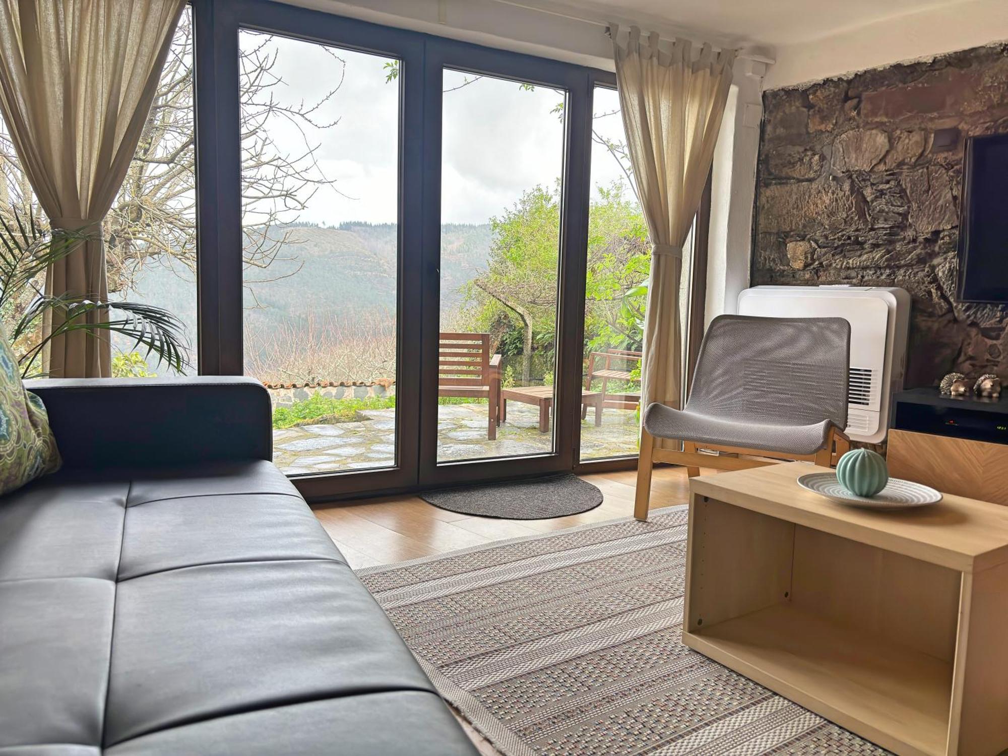 Retiro De Gondramaz - 200 M2 Villa Dış mekan fotoğraf